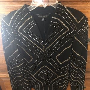 Ming Wang black jacket